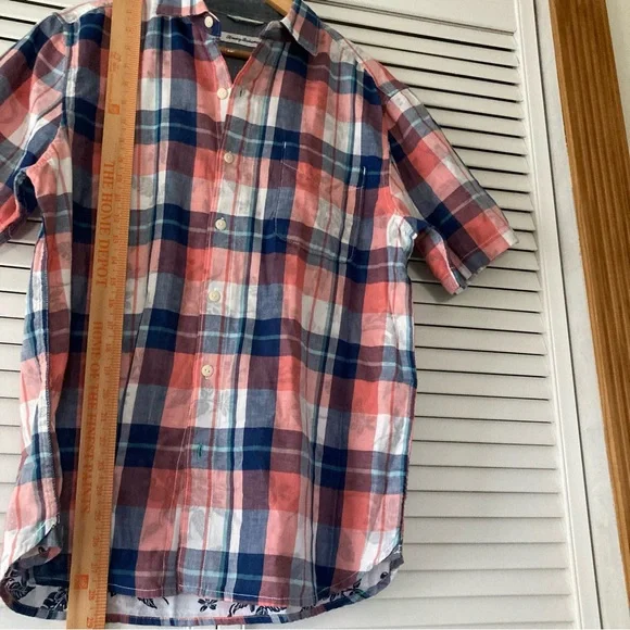 Tommy Bahama mens short sleeve shirt, double fauna
100% cotton - Picture 7 of 15